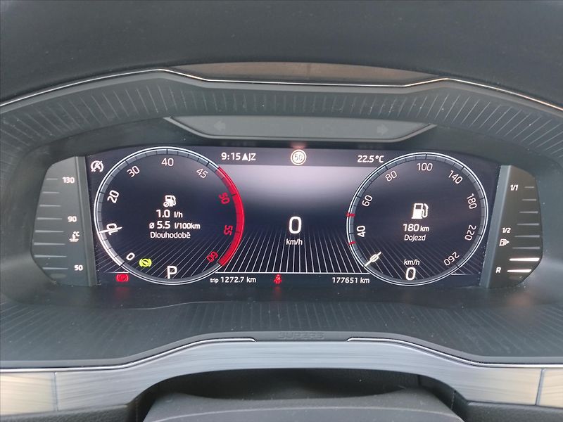 Škoda Superb 2.0TDI 110kW, DSG tažné - fotka 8 z 38