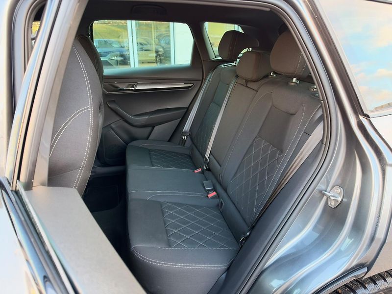 Škoda Karoq Sportline 2,0 TDI DSG - fotka 20 z 24