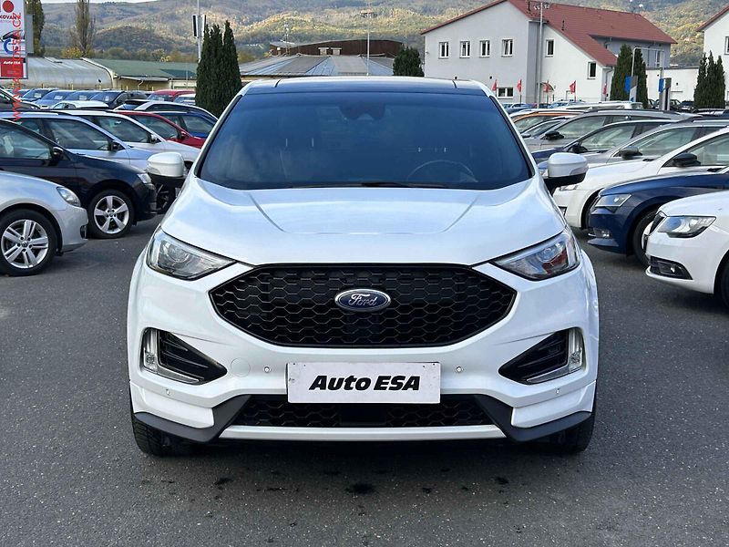Ford Edge (2019) 2.0TDCi, 1.maj, AT - fotka 2 z 16