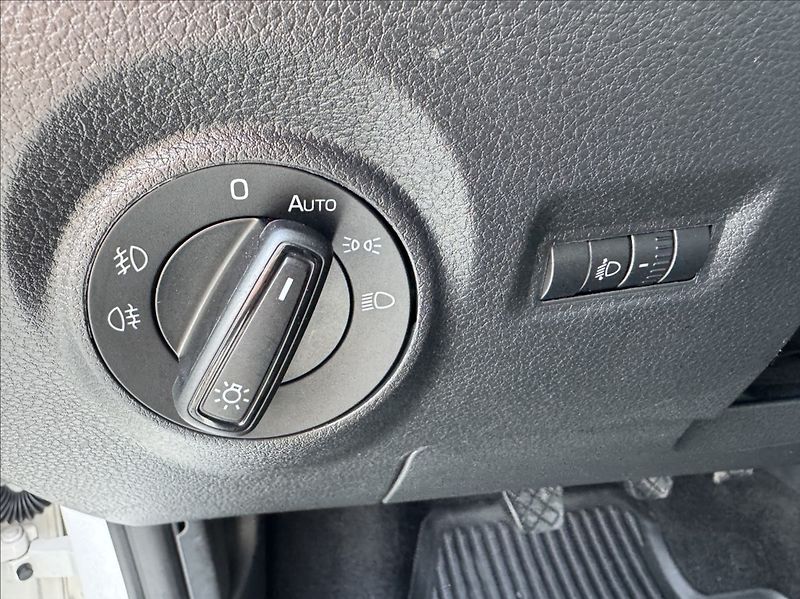 Škoda Fabia 1,0 TSI DPH 1.maj. původ ČR - fotka 24 z 50