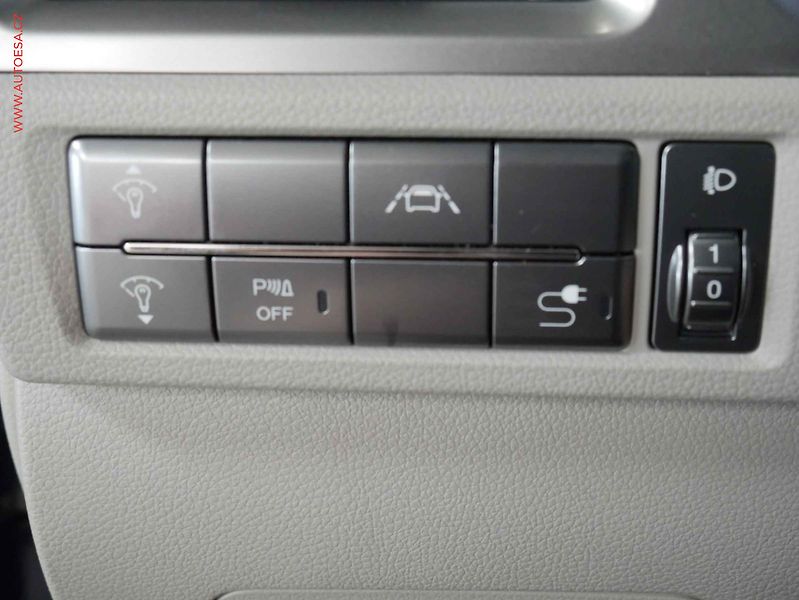 SsangYong Korando (2023) 1.5T-GDI 4x4, 1.maj,ČR - fotka 22 z 24