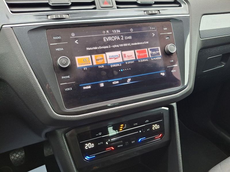 Volkswagen Tiguan (2021) 1.5 TSI Life Business, ZÁRUKA - fotka 24 z 34