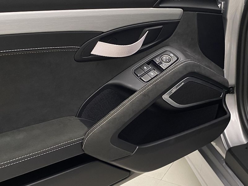 Porsche Boxster 718 SPYDER ČR 1.maj. APPROVED - fotka 16 z 44