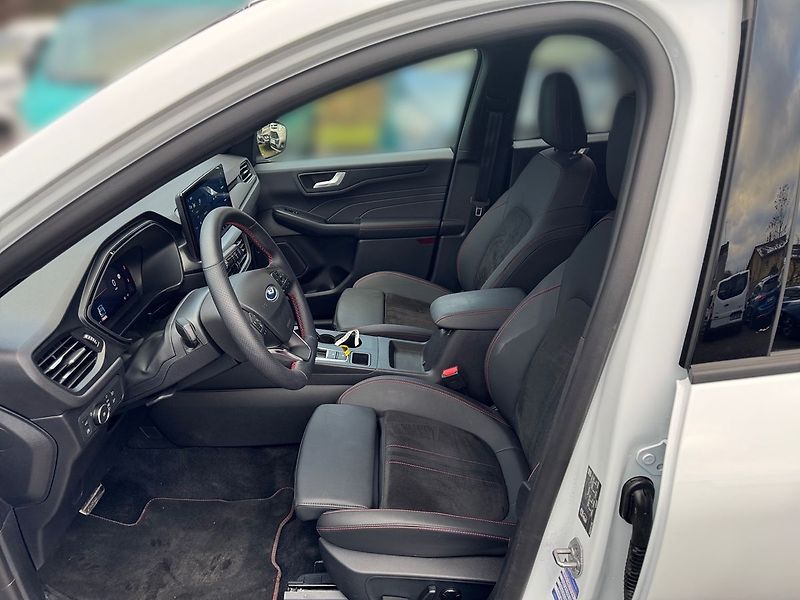 Ford Kuga ST LINE X PHEV CZ TOP Výbava Z - fotka 7 z 20