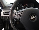 BMW Řada 3 (2006) 320 d, po STK, slušný stav - náhled 16