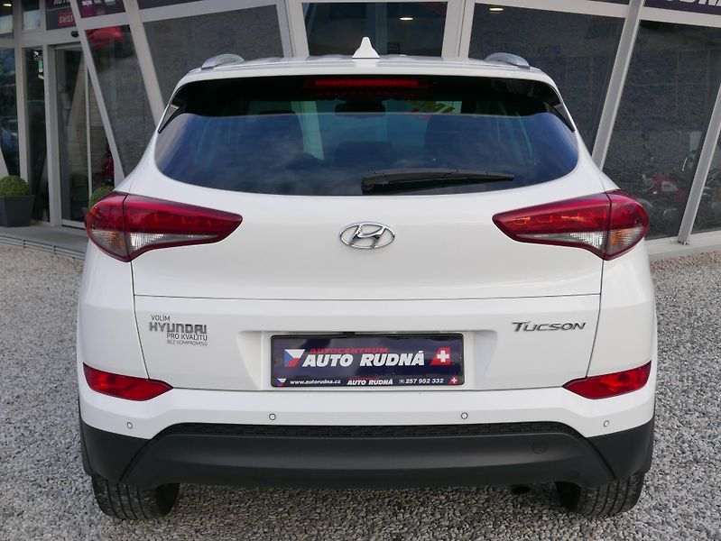 Hyundai Tucson 1,7 CRDi 1.Majitel ČR ! - fotka 12 z 38