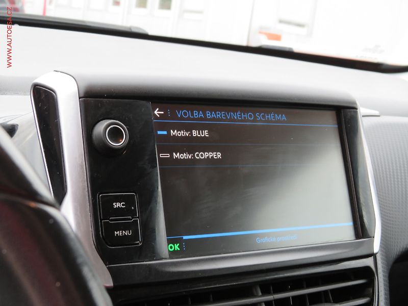 Peugeot 2008 (2017) 1.2PT, ČR, Active - fotka 19 z 28