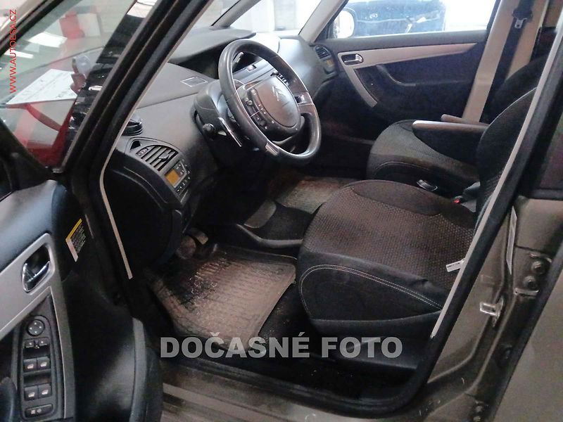 Citroën C4 Picasso (2013) 1.6 HDI Comfort, AT, autoAC - fotka 3 z 3