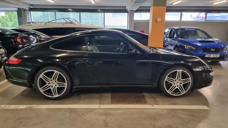Porsche 911 (2005) 997.1 3.6 CARRERA automat 2005 - fotka 3 z 10