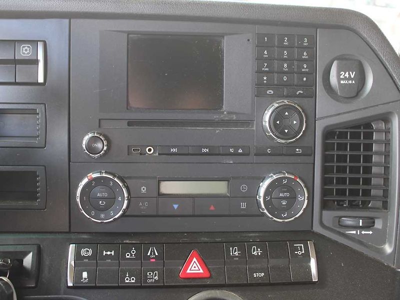 Mercedes-Benz Actros 2545, 6X2, BDF, NEZÁVISLÁ KLIM - fotka 12 z 21