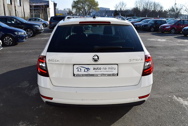 Škoda Octavia (2020) 1.5TSI 110kwSTYLE FULL LED NAV - fotka 9 z 48
