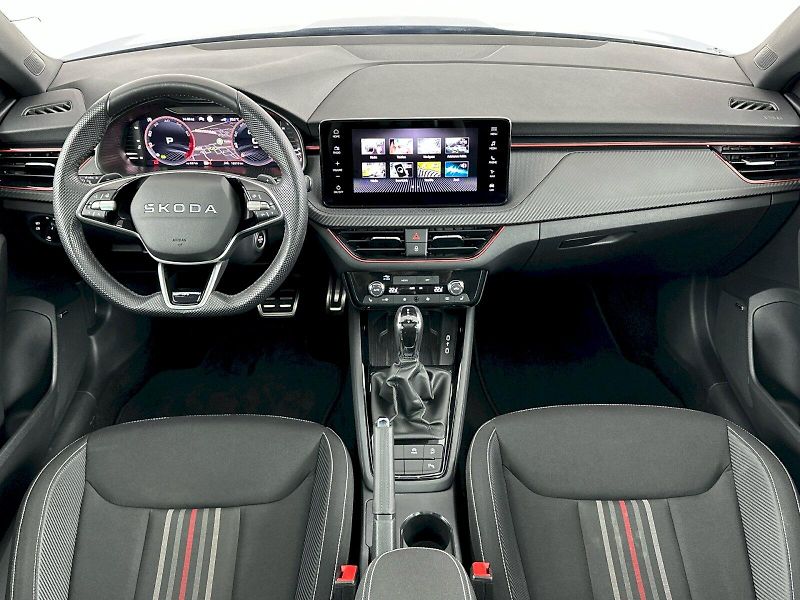 Škoda Scala (2025) DSG 1.5TSI 110kW Monte Carlo - fotka 5 z 34