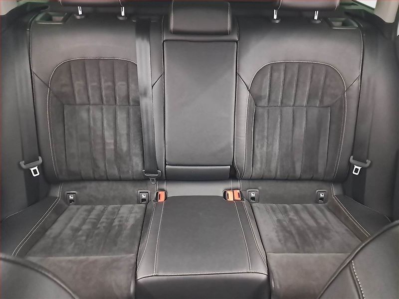 Škoda Superb (2021) Style 2.0 TDI, ČR,1.maj, Kůže - fotka 10 z 20