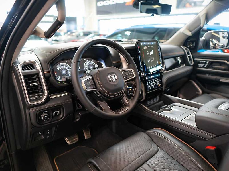 Dodge RAM (2026) 3.0 Tungsten, masážní sedadla - fotka 16 z 50