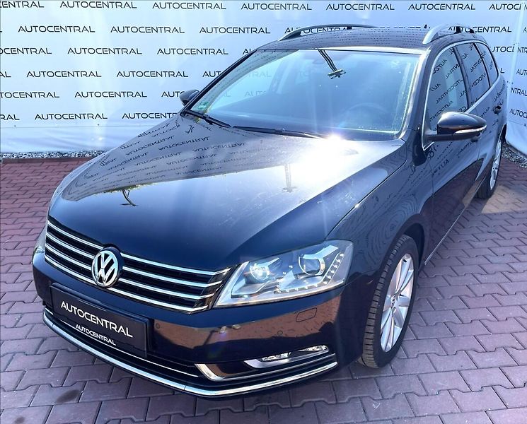 Volkswagen Passat 2,0 TDi,103kW,HIGHLINE,STK 7/2 - fotka 7 z 26