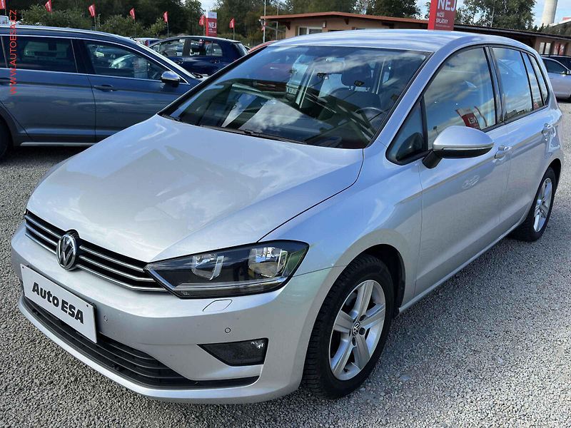 Volkswagen Golf Sportsvan (2015) 1.2TSi, AC, temp, park - fotka 3 z 19