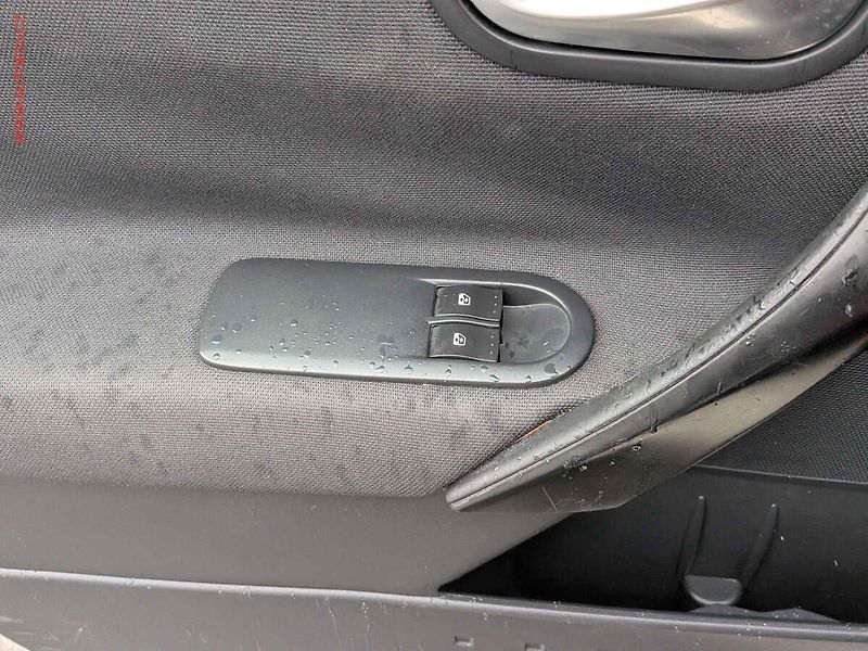 Renault Mégane (2008) 1.6 16V, ČR, AC, park.asist - fotka 12 z 14