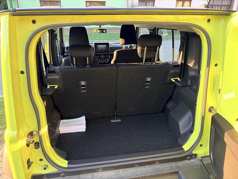 Suzuki Jimny 1,5 VVT AllGrip Long - fotka 28 z 33