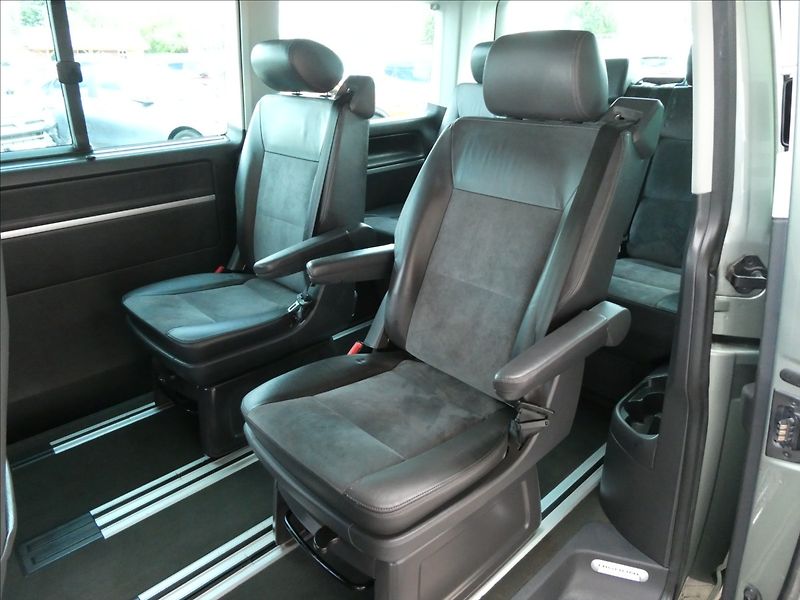 Volkswagen Multivan 2,0 TDi DSG 4x4,závěs,HIGHLINE - fotka 22 z 44