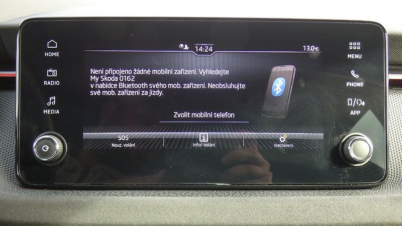 Škoda Scala 1.0 TSI Drive - fotka 15 z 24