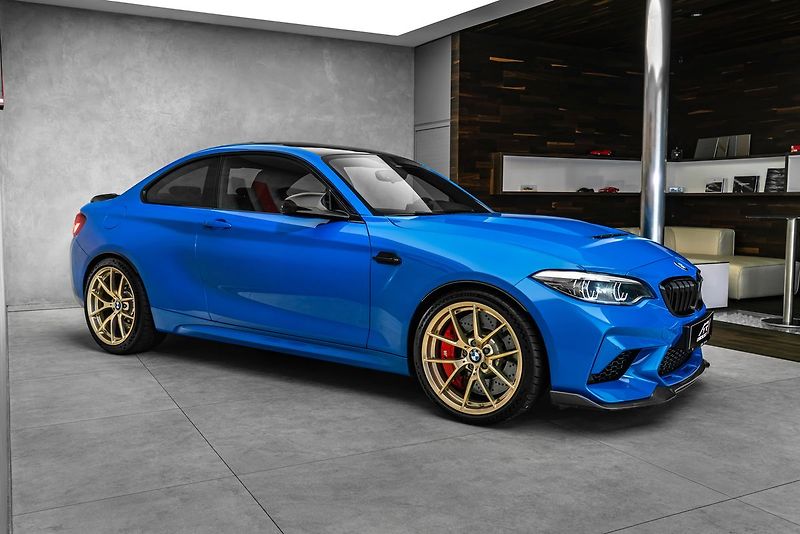 BMW M2 CS - fotka 4 z 36