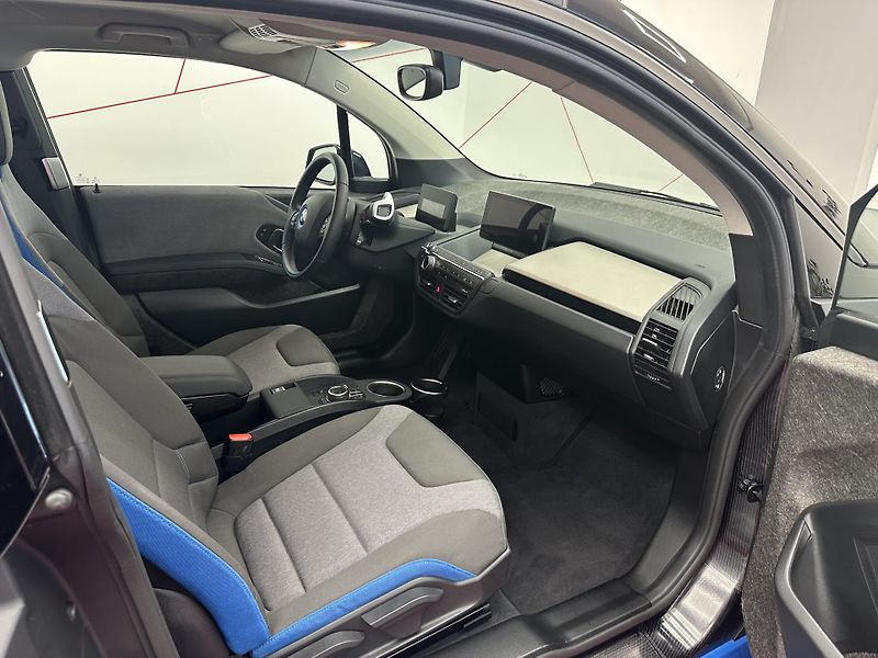 BMW i3 (2022) 120kwh*Sport Paket*DPH*TOP - fotka 11 z 16