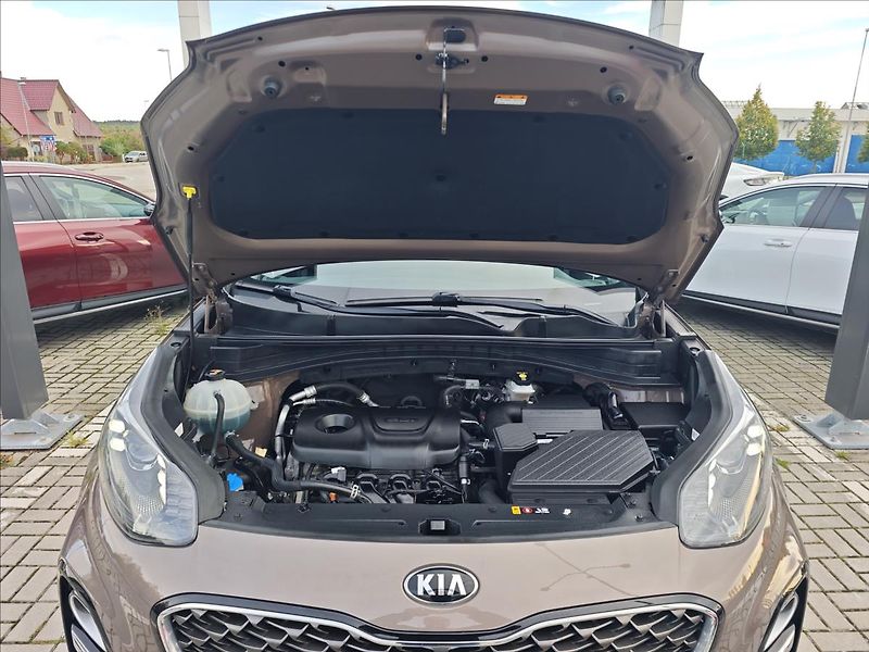 Kia Sportage 1,6 GDi  Exclusive - fotka 19 z 22
