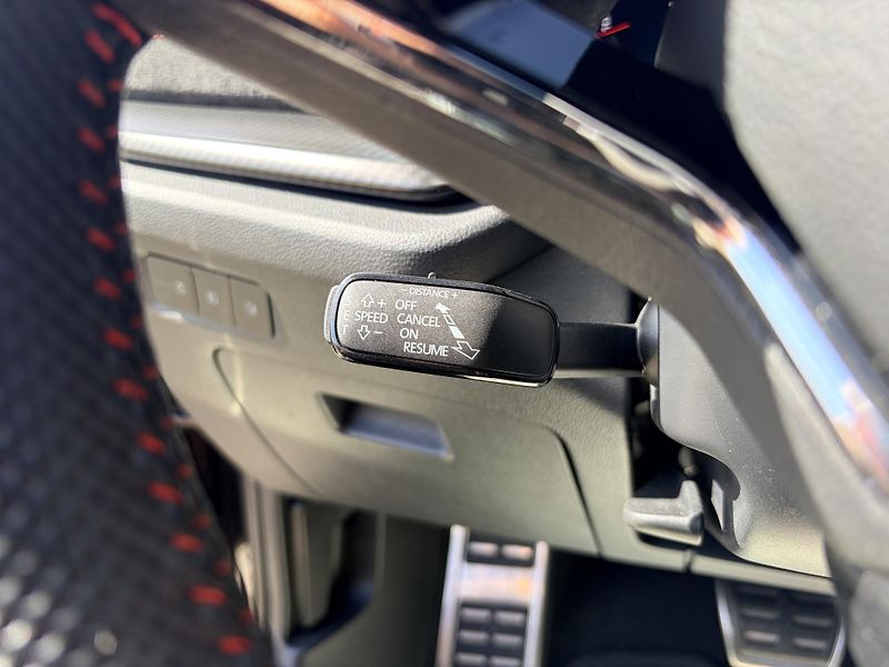 Škoda Octavia RS 180KW MATRIX CANTON HUD - fotka 21 z 54