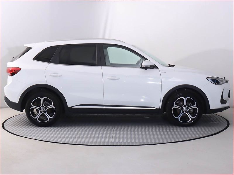 MG ZS (2025) 1.5 i - fotka 6 z 22