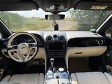 Bentley Bentayga 6,0 V12 4WD,head-up, TOP STAV - náhled 23