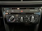 Volkswagen T-Cross 1,0   TSI,LIFE,2.MAJITEL - náhled 20