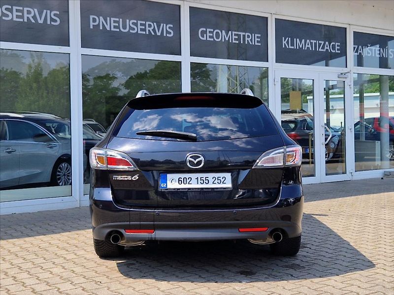Mazda 6 2,0 i 114kW AUTOKLIMA VÝHŘEV - fotka 4 z 27
