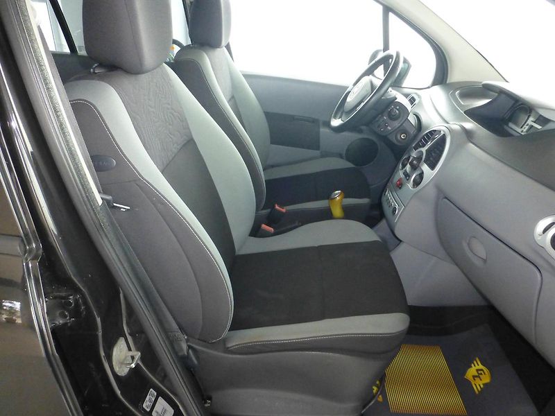 Renault Modus (2010) 1,2I*KLIMATIZACE**PARK.SENZORY - fotka 18 z 25
