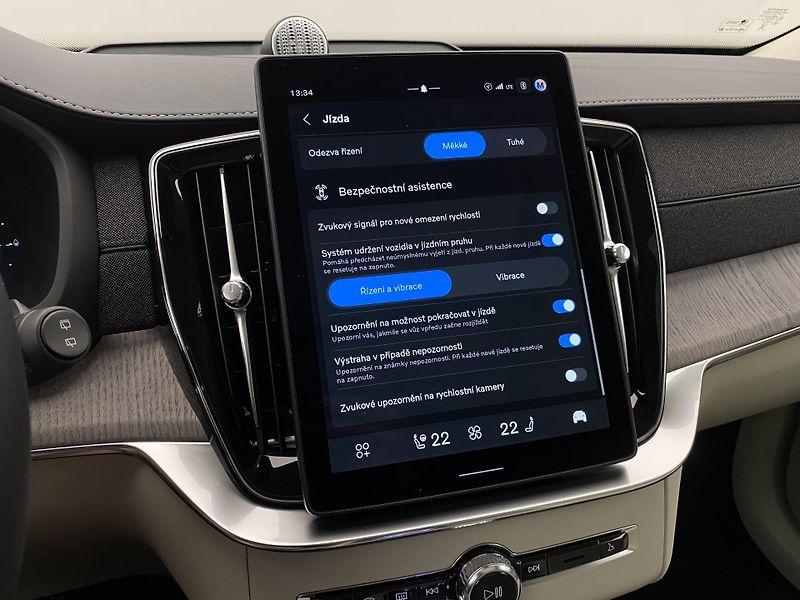 Volvo XC90 (2026) T8 AWD Plug-in BRIGHT ULTRA - fotka 54 z 74