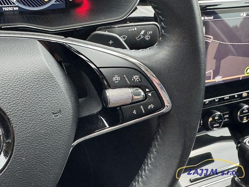 Škoda Superb L&K 2.0TSi 206kw 4x4 webasto - fotka 23 z 60