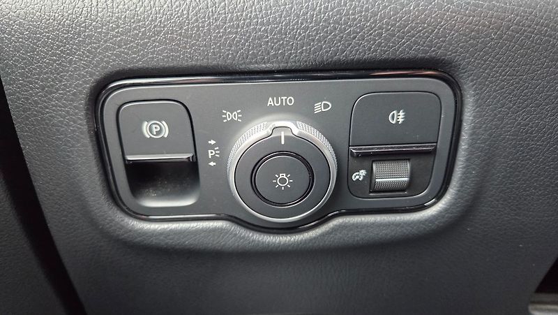Mercedes-Benz Vito 119 CDI/L, Select, 4x4 - fotka 15 z 23