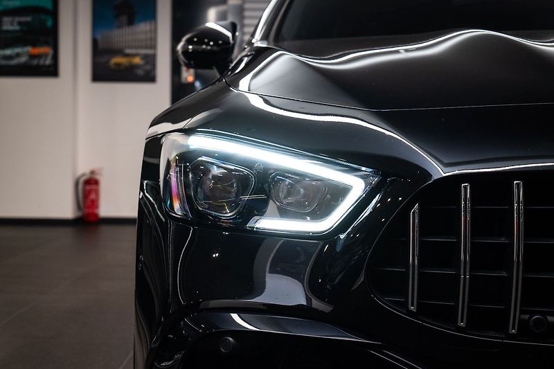 Mercedes-Benz AMG GT 63 4MATIC+ - fotka 24 z 25