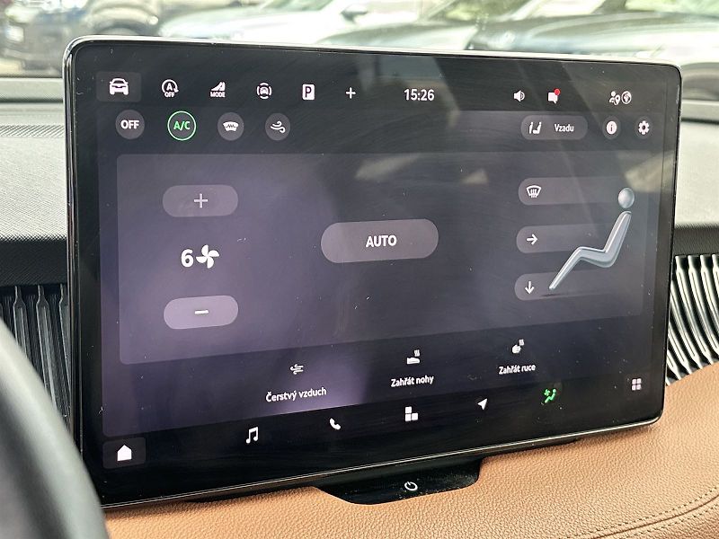 Škoda Superb (2024) Combi 2.0 TDI DSG L&K - fotka 14 z 33