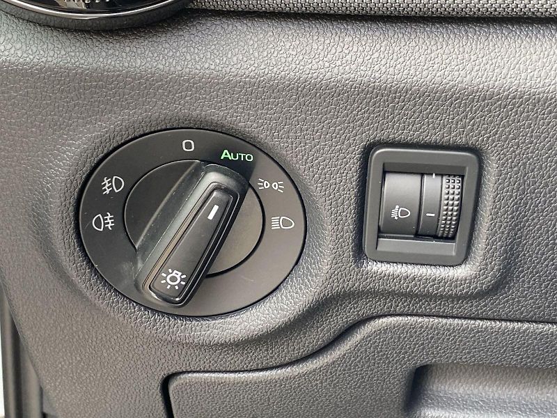 Škoda Fabia (2024) 1.0 TSI Top Selection - fotka 18 z 31