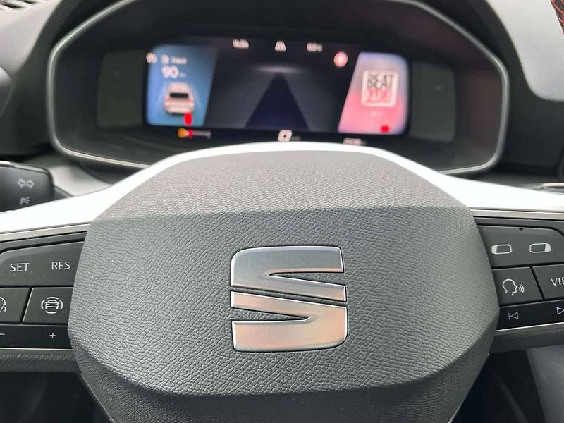 Seat Leon (2024) SP FR 1.5 TSI - fotka 16 z 20