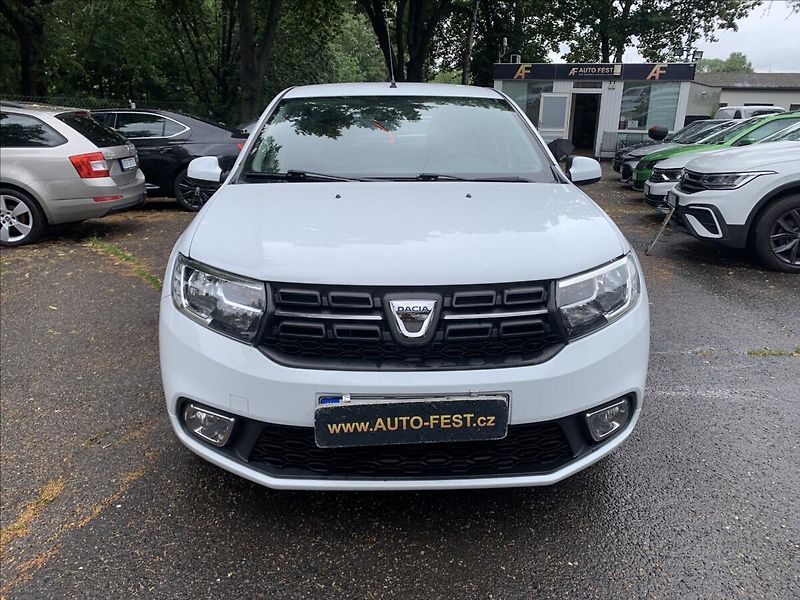 Dacia Sandero 1,0 SCe ČR,KLIMATIZACE - fotka 2 z 17