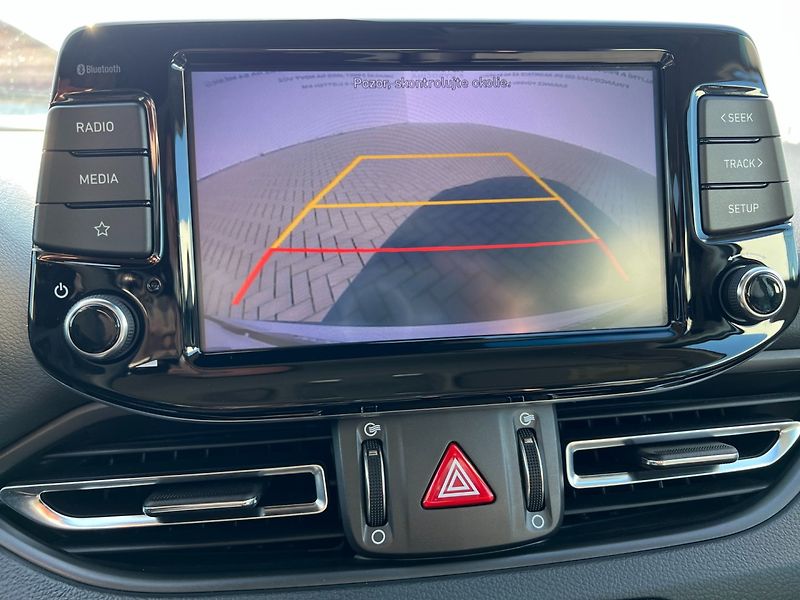 Hyundai i30 (2022) Com.1.0T-GDi Smart+! A/T! ČR! - fotka 32 z 35