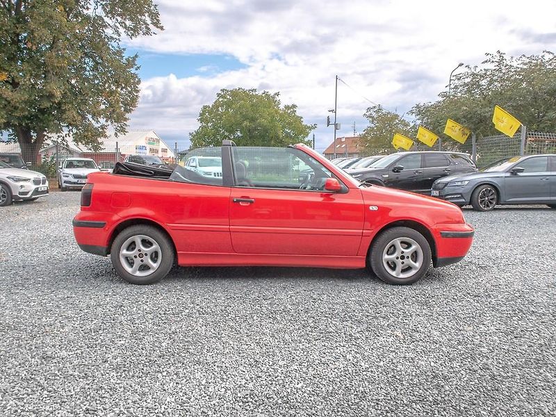 Volkswagen Golf (1999) 1.9TDI 66KW – KABRIO - fotka 4 z 36