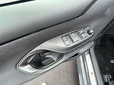 Toyota Yaris 1.5.Hybrid 130 HP GR Sport - náhled 15