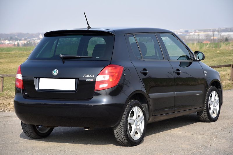 Škoda Fabia 1.6 TDi CR FAMILY, KLIMA, TEMP - fotka 4 z 50