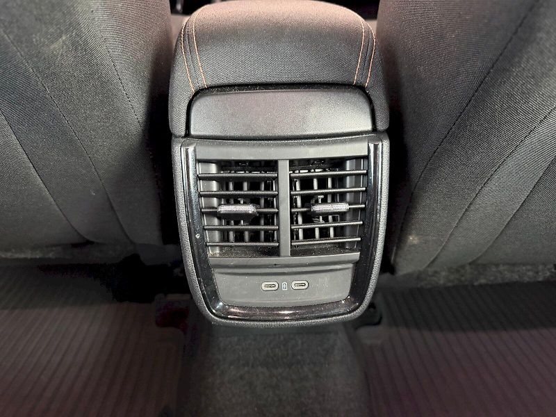 Škoda Scala (2020) Style 1.0 TSI / 85 kW M6 - fotka 19 z 25