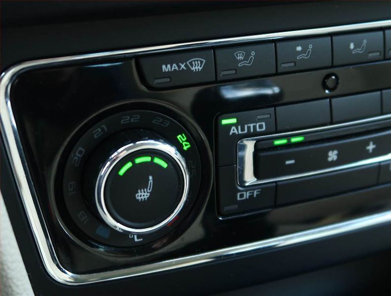 Škoda Superb (2014) Elegance 2.0 TDI, Automat - fotka 19 z 24