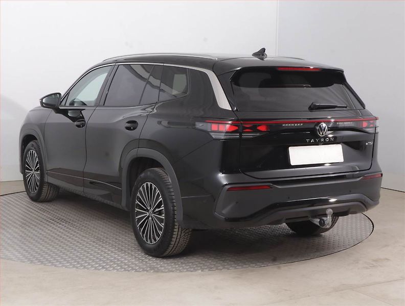 Volkswagen Tayron (2025) 1.5 eTSI - fotka 4 z 16