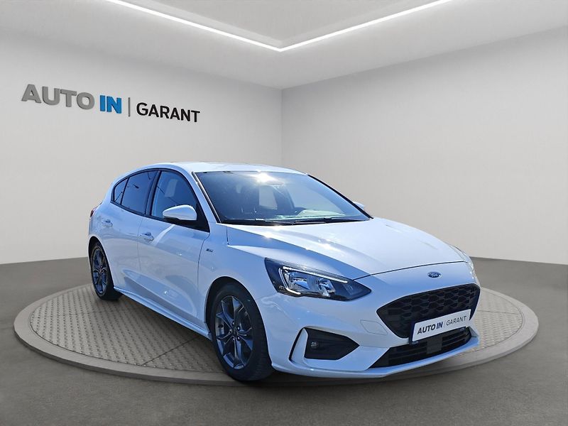 Ford Focus (2019) ST-Line, ČR, 1.majitel, SERVIS - fotka 8 z 17