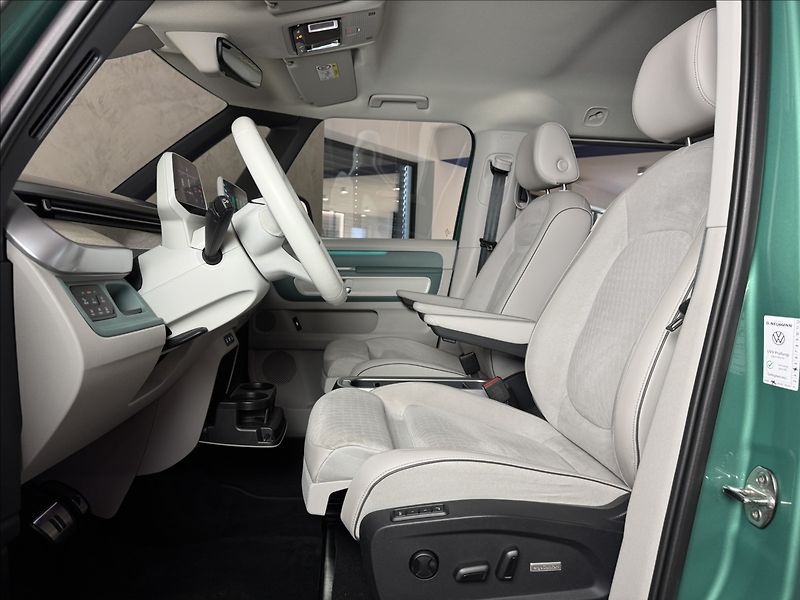 Volkswagen ID.Buzz Pro 150kW IQ Light 360° Kamera - fotka 20 z 50